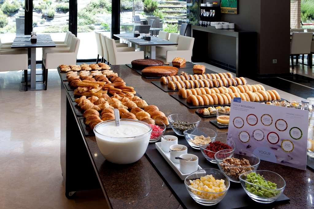 Hotel Nh Ribera Del Manzanares à Madrid Restaurant photo